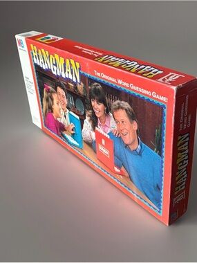 1988 Milton Bradley (MB) edition of Hangman. Complete Set. Excellent Condition.